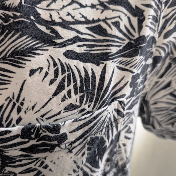 Goodfellow & Co™ Men’s Short Sleeve Collared Button-Down Shirt - Black & White - Picture 3 of 7